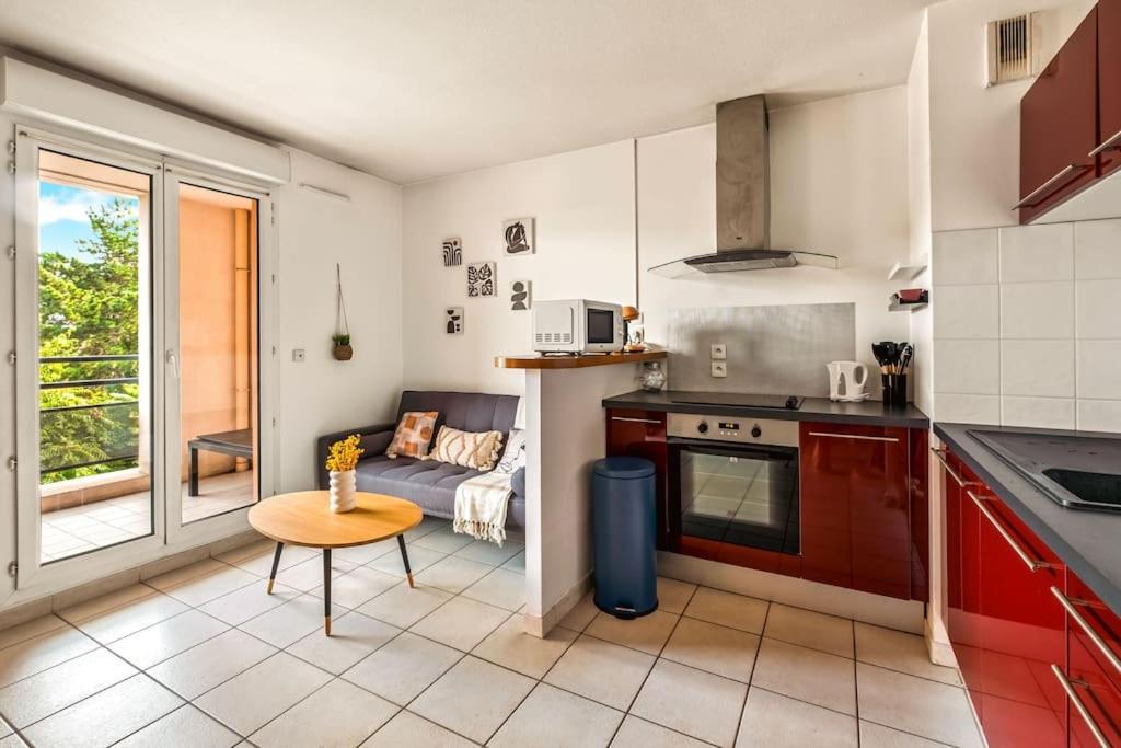 Apartamento T2 Paisible Vaise, Avec Parking Metro Direct Bellecour Lyon Exterior foto