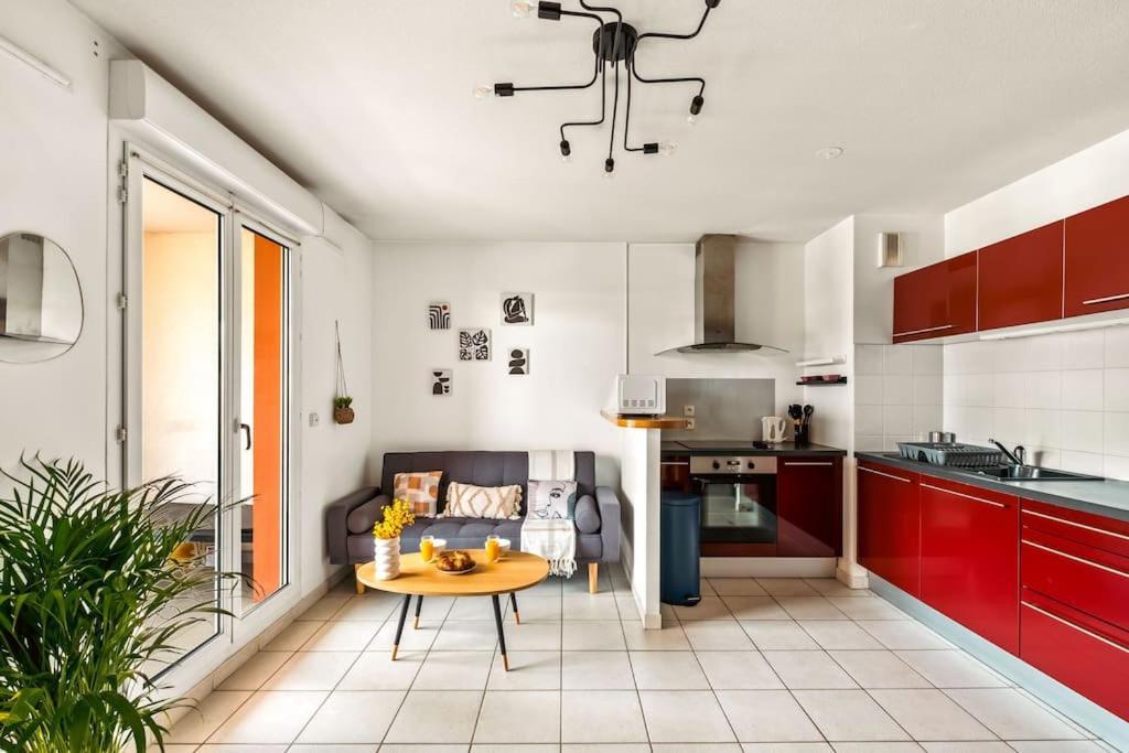 Apartamento T2 Paisible Vaise, Avec Parking Metro Direct Bellecour Lyon Exterior foto